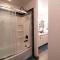Spacious 4-bedroom 2-bath Abode - 温特黑文 Spacious 4-bedroom 2-bath Abode - 温特黑文
