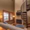 A315 Studio & Loft Lake View