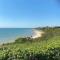 Lovely 1 bed flat 200 metres from beach