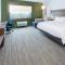 Holiday Inn Express & Suites - Stafford NW - Sugar Land by IHG