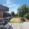 Thrift House - Central Location - Free Parking, Pool Table, Fast Wifi, Smart TV with Fast Wifi by Yoko Property