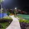 Exclusive building 6 people 3 cable televisions 2 swimming pools balcony,