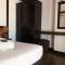 Sutus Court 7