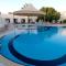 Falaj Daris Hotel