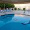Falaj Daris Hotel