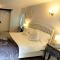 Cotswold Merrymouth Inn