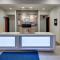 Holiday Inn Express & Suites Detroit - Farmington Hills by IHG
