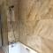 Cosy cottage, short walk to Southbourne beach and restaurants