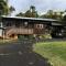 Holualoa bungalows