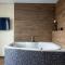 Prabangūs apartamentai su džiakuzi (Jacuzzi) - Klaipėda
