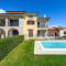 Apartment with pool, Silvia II
