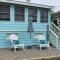 Beachy Bay Breeze Bungalow 2BR with parking and close to many amenities. - 西黑文