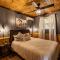 Peaceful cabin w/ hot tub, pool table & fire pit - BIG BLUE - Bryson City