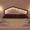 Liotru Maisonne, rooms with en-suite bathroom and shared bathroom