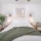 The Wanderer Guesthouse - بون