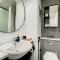 Luxury Modern Studio in JLT with Amazing View & Rooftop Pool - sleeps 3 - Dubai
