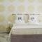 EF Luxury Living