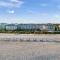 La Mer Beachfront Resort