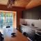 Riverside Forest Retreat-Chalet