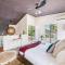 The Boho Casa - Beachside Retreat with Pool