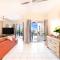 Arafura Abode - Oceanfront Stay with Stunning Views