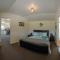 Te Awa Cottages
