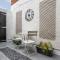 Pass the Keys 58 LW Ave Stunning 2BR Terrace Top Location Lots Nearby - Belfast