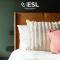 Central 5 Bedroom Townhouse perfectly located 2 mins walk from the Train Station