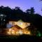 mangosteen holidays