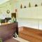mangosteen holidays