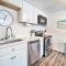 Duplex Unit Less Than 2 Mi to Fishing and Beach Access