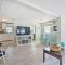 Picturesque Duplex Unit, half Mi to the Beach! - أوك آيلاند