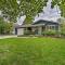 Airy Cottage Close to Rock Lake with Fire Pit!