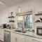 Lovely Toledo Bend Studio with Scenic Views!