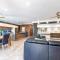 Poolside Gunya Luxury Living in Fannie Bay