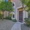 Phoenix Townhome with Pool Access, 13 Mi to Old Town