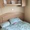 The Pad- 3 bed 2 bath, caravan Lido Beach