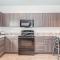 Bringhams Mill Apartments Perfect for Groups Full Kitchen Gym and Free Parking