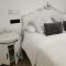 Almagro Suite-A un paso