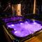 Logement privé avec Jacuzzi haut de gamme ! près de lAéroport de Charleroi