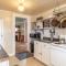 Rustic 2-Bedroom walking distance to Downtown