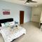 Titihouse Spacious Semi-D for 10 pax near Iconcity Autocity