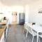Modern & Chic Apartment with Balcony in Offenbach
