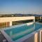 Villa La Perla with pool