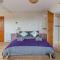 Dizzy Heights Swanage Sleeps 10 with Amazing Views - 斯沃尼奇