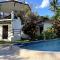 Charming 3-Bedroom Country Farm Home Pool ParkSprings Lipa