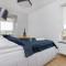 Navalis Apartments Tricity-Gdynia by Noclegi Renters - 格丁尼亚