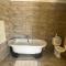 Toro Guest House - Rustenburg