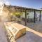 Pool and Game Room Pet-Friendly Indio Retreat - إنديو