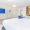 Large Stylish Studio Apartment In El Portal #3 - ميامي
